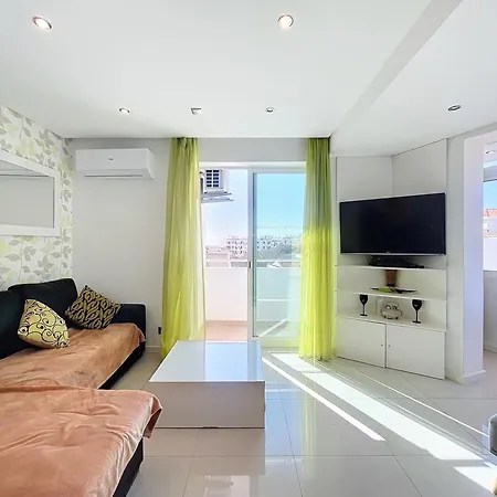 Paradise Near Old Town Апартаменты